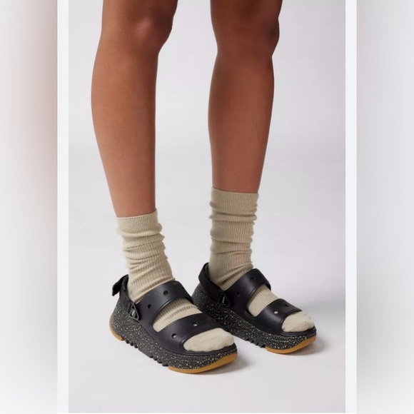 CROCS Shoes - NWOT Crocs Hiker Xscape Festival Sandals Unisex Mens Sz 8 Women’s Sz 10